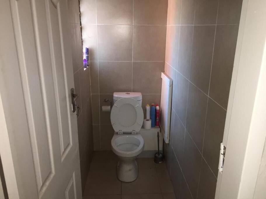 Spacious Zamtel Flat Lusaka Eksteriør billede