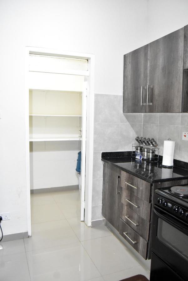 Spacious Zamtel Flat Lusaka Eksteriør billede
